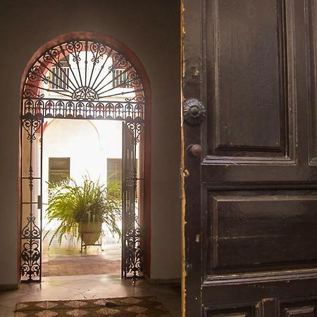 Monkeys Apartments San Isidoro Seville Ngoại thất bức ảnh